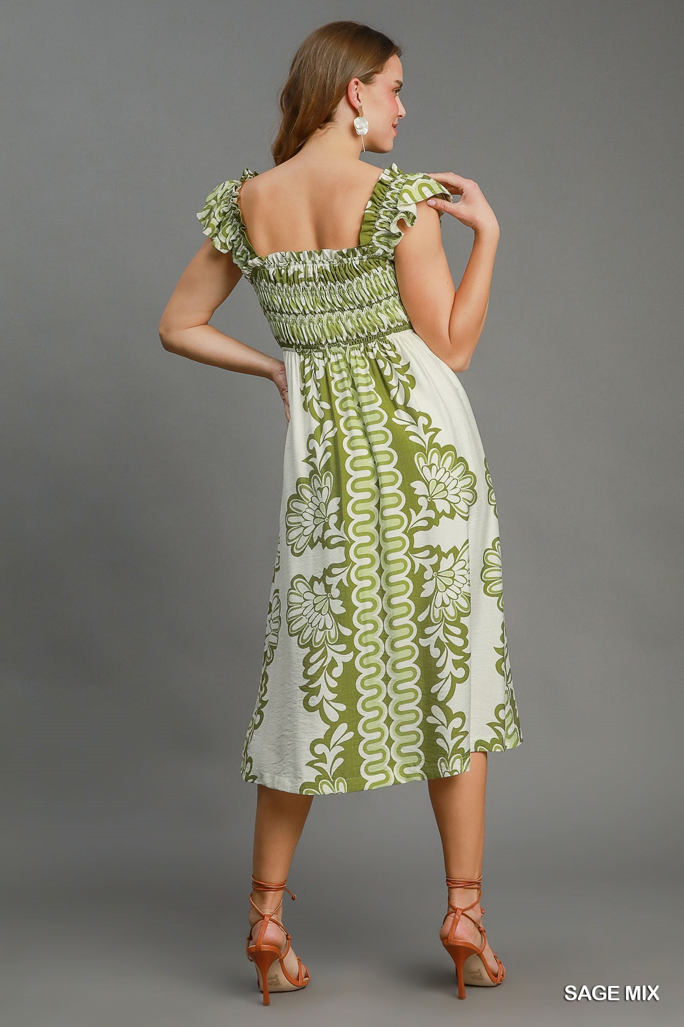 VESTIDO MIDI TIRANTES VERDES